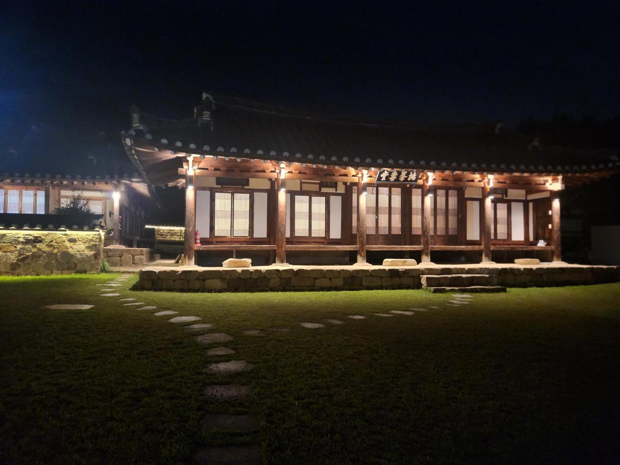 Dobong Seodang Gyeongju Exterior photo